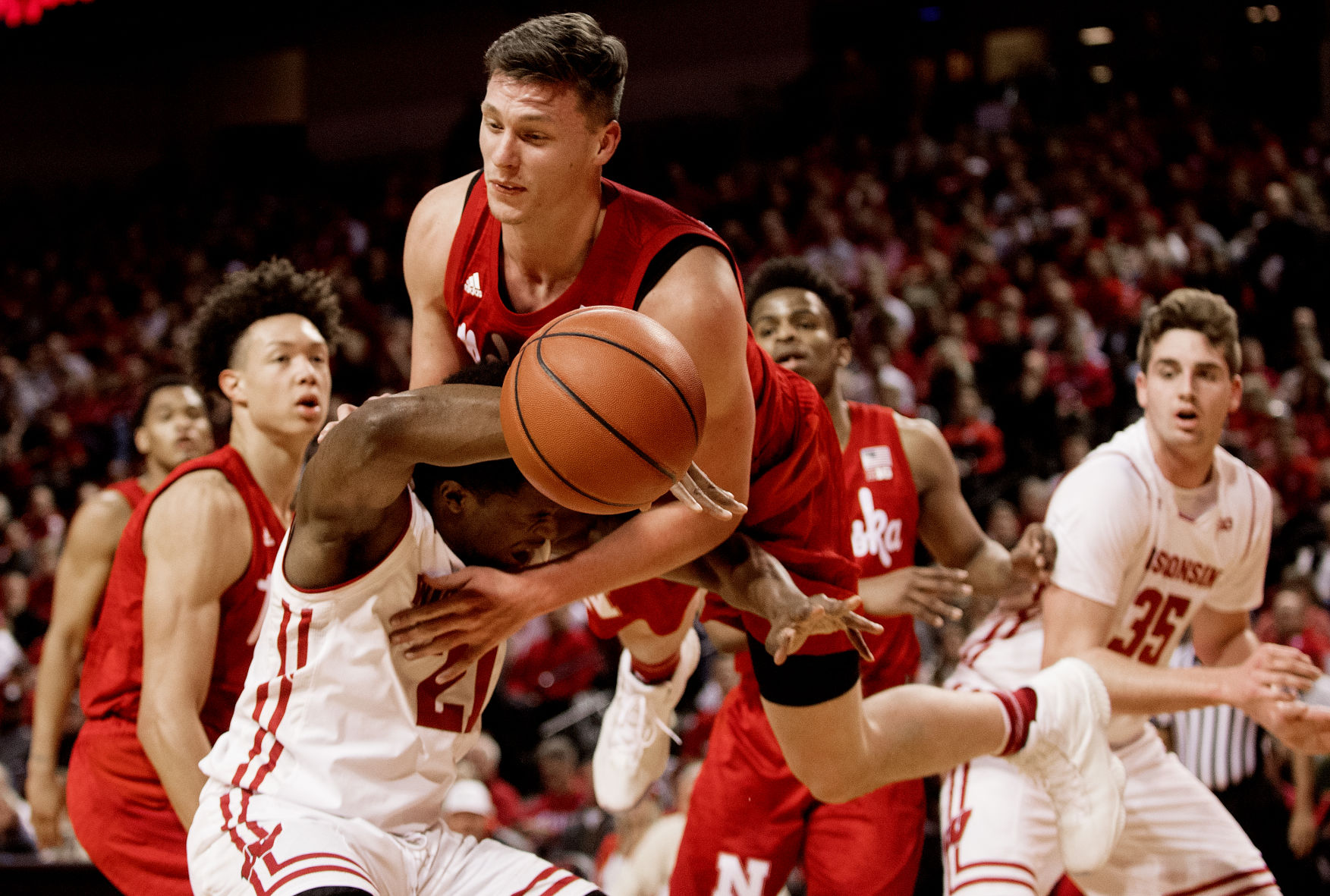 Wisconsin vs. Nebraska, 1.29